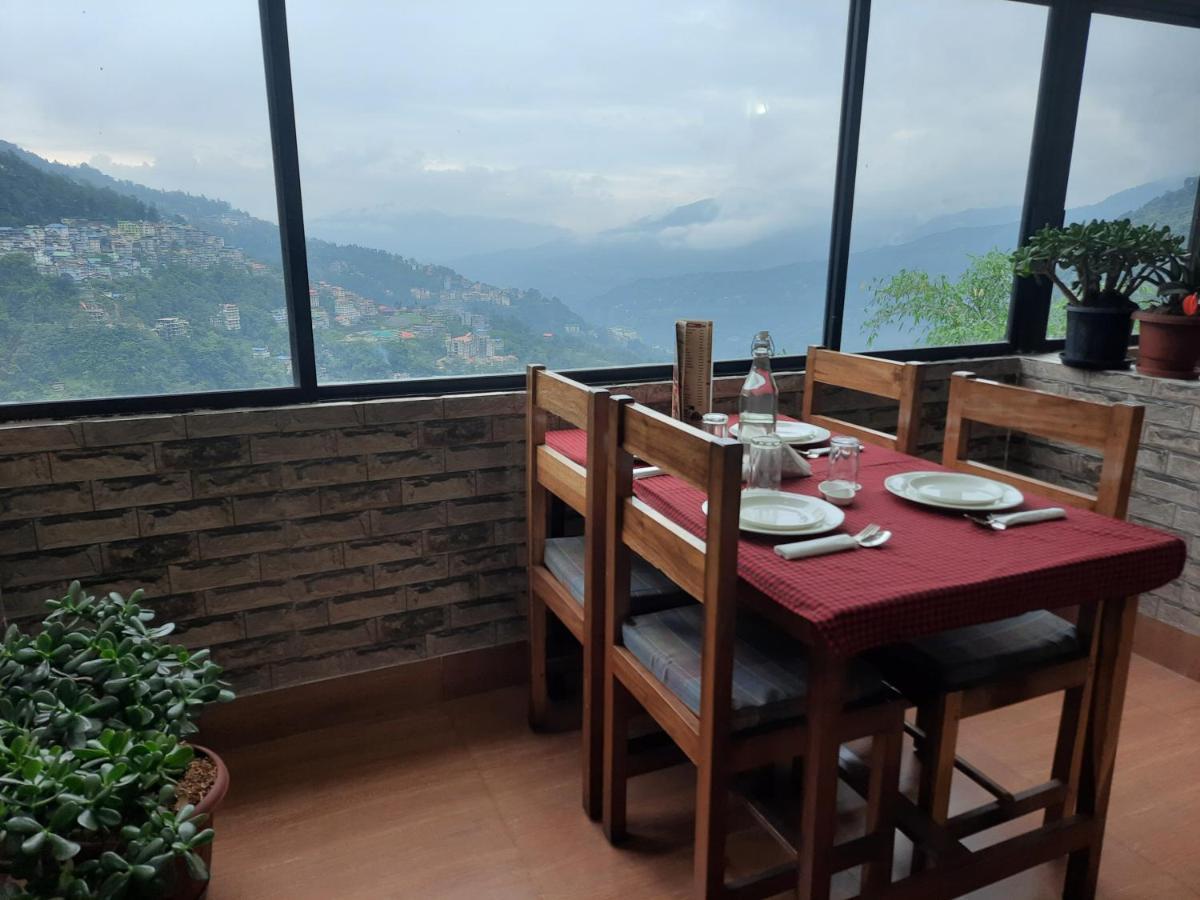 Hotel Hill Castle Gangtok Exterior photo